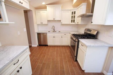 Campbell Kitchen 1