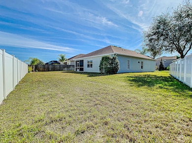 9925 Jasmine Brook Cir, Land O Lakes, FL 34638 - photo 6