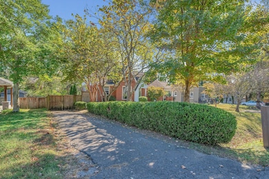 2720 Bobby Ave unit A, Nashville, TN 37216 - photo 3