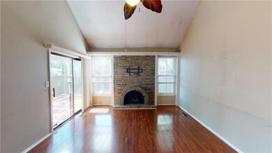 8194 Halsey St, Lenexa, KS 66215 - photo 4