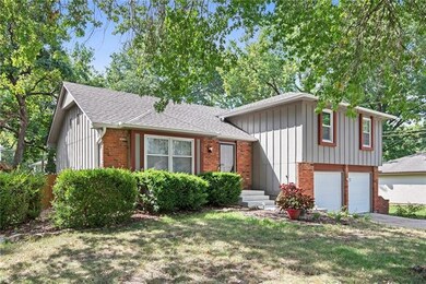 13111 W 100th St, Lenexa, KS 66215 - photo 2