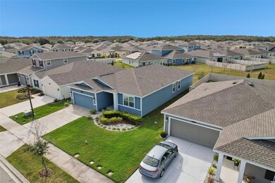 2002 Myrtle Pine St, Kissimmee, FL 34746 - photo 4