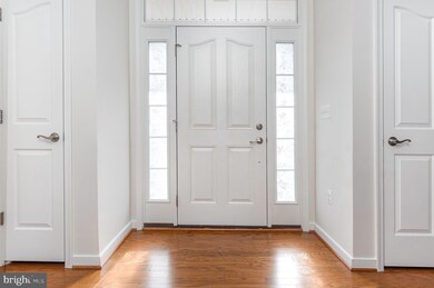 8 Woodlot Ct, Stafford, VA 22554 - photo 5