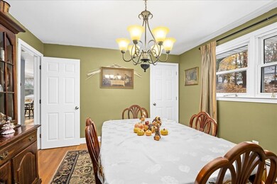 911 Stafford St, Rochdale, MA 01542 - photo 7