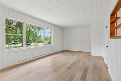 8757 75th Street North - Spacecrafting - 0006.jpg