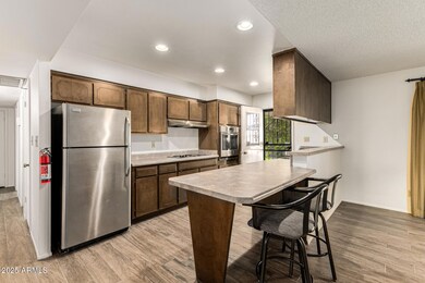 10828 N 45th Ave, Glendale, AZ 85304 - photo 6