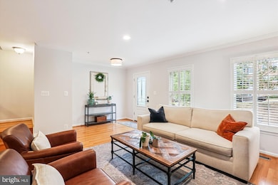 713 Kent Oaks Way, Gaithersburg, MD 20878 - photo 4