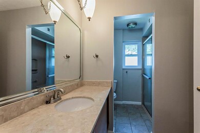 612 Ridgecrest Cir, Denton, TX 76205 - photo 6