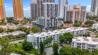 17620 Atlantic Blvd unit 505, Sunny Isles Beach, FL 33160 - photo 3