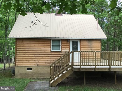 1765 Holly Hill Ln, Berkeley Springs, WV 25411 - photo 2