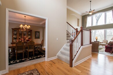 Foyer/Dining Room