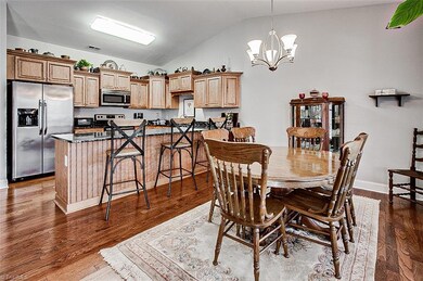 1847 Bogey Ln, Asheboro, NC 27205 - photo 6