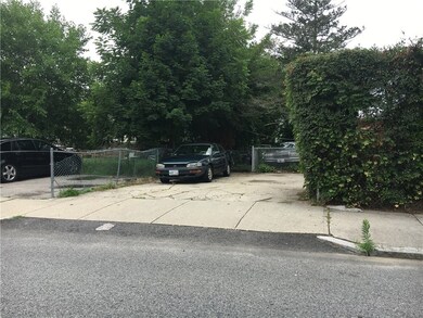 60 Leah St, Providence, RI 02908 - photo 2