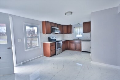 549 Willow St, Woonsocket, RI 02895 - photo 3