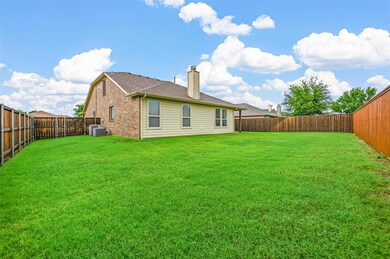 1080 Mercury Dr, Lavon, TX 75166 - photo 7