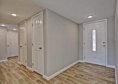 10512 W Caron Dr, Sun City, AZ 85351 - photo 5