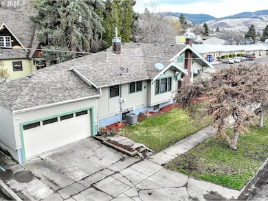 308 Adams Ave, La Grande, OR 97850 - photo 2