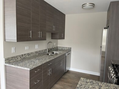 336 Mulberry Ct unit D2, Bartlett, IL 60103 - photo 2