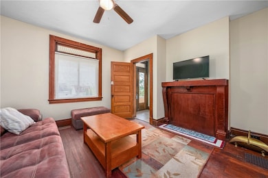 1216 Yetta Ave unit B, Pittsburgh, PA 15212 - photo 7