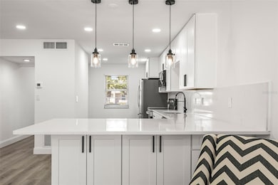 2101 Cordova Green, Seminole, FL 33777 - photo 4