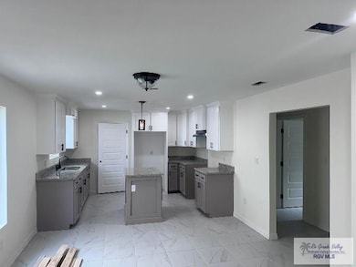 1136 W Fronton St unit 3, Brownsville, TX 78520 - photo 7