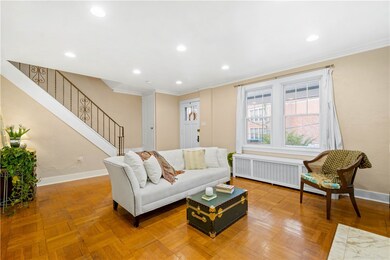 6377 Douglas St, Pittsburgh, PA 15217 - photo 7