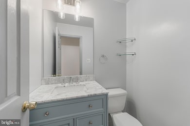 14811 Palmerston Square, Centreville, VA 20120 - photo 7