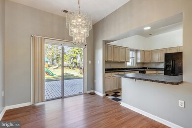 8302 Legation Rd, New Carrollton, MD 20784 - photo 7