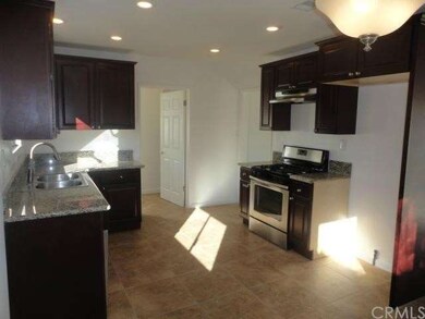 18540 Cantara St, Reseda, CA 91335 - photo 7