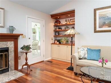 26 Park Ave, Asheville, NC 28803 - photo 6