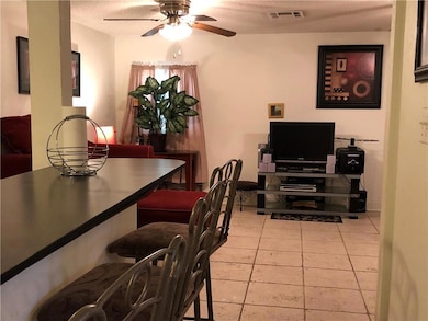 4978 Kendall Dr, New Orleans, LA 70126 - photo 5