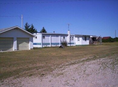 Trailer & garage