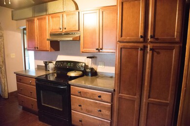 518 Mary St, Marion, OH 43302 - photo 3