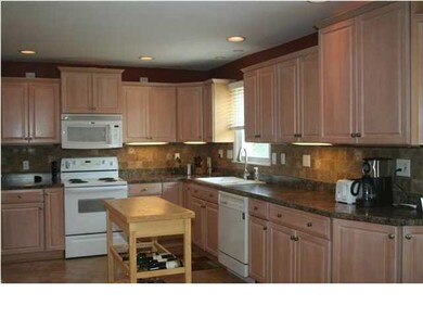 7969 Marywood Dr, Newburgh, IN 47630 - photo 5