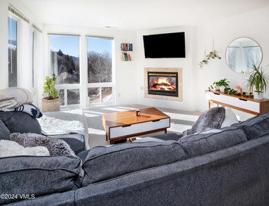 971-W-BC-Blvd-C4-MLS_03