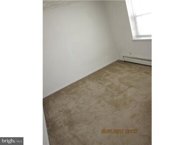 130 N Market St unit H, Hatfield, PA 19440 - photo 3