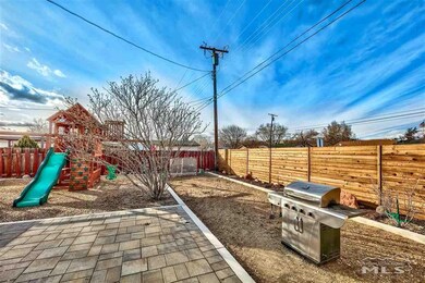 140 E Gault Way, Sparks, NV 89431 - photo 4