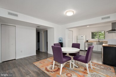 15277 Forest Grove Dr, Woodbridge, VA 22191 - photo 6