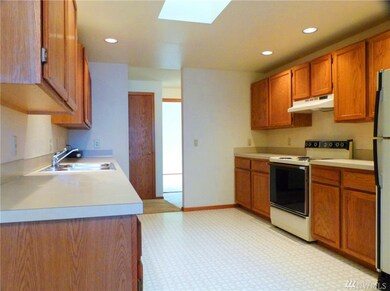 1382 Welling Rd, Bellingham, WA 98226 - photo 5