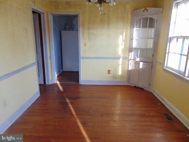 23204 Ridge Rd, Germantown, MD 20876 - photo 5