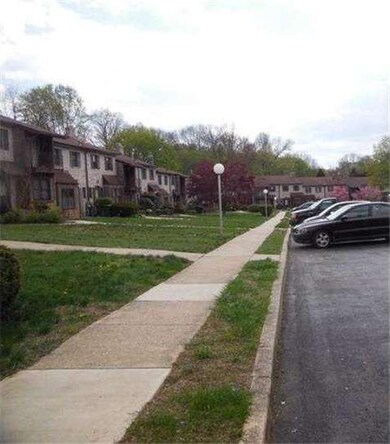 247 Bishop Dr, Aston, PA 19014 - photo 3