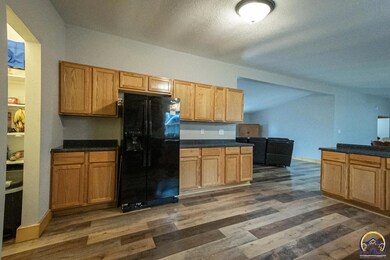 17360 158th Rd, Hoyt, KS 66440 - photo 7