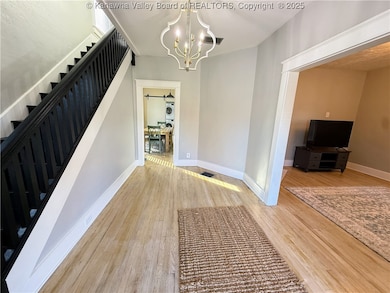 2221 Jackson Ave, Point Pleasant, WV 25550 - photo 6