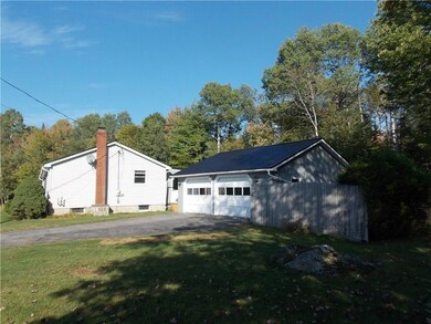 7 Cleveland Ave, Dexter, ME 04930 - photo 6