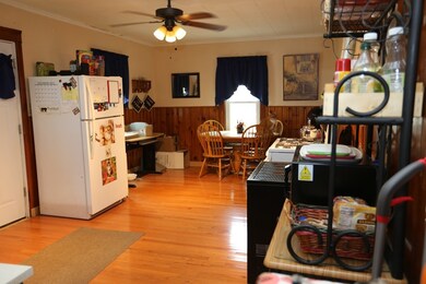 28 Oxford Ave, Dudley, MA 01571 - photo 3