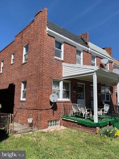 822 Dumbarton Ave, Baltimore, MD 21218 - photo 2