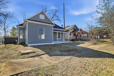 604 E Morton St, Denison, TX 75021 - photo 2