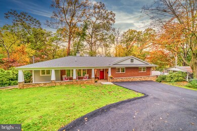 3412 Barger Dr, Falls Church, VA 22044 - photo 3