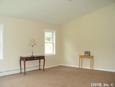 Living Room. Vaulted ceilings, recessed lighting, 