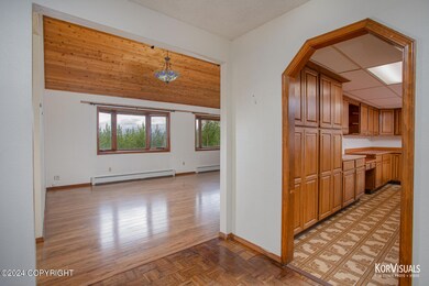 4100 Wickersham-3